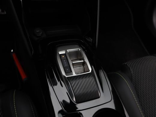 Peugeot e-2008 EV GT 54 kWh Automaat | 11 kW lader | Achteruitrijcamera | Airco (automatisch) ActivLease financial lease