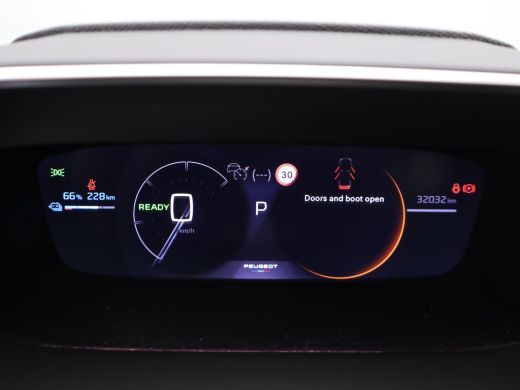 Peugeot e-2008 EV GT 54 kWh Automaat | 11 kW lader | Achteruitrijcamera | Airco (automatisch) ActivLease financial lease