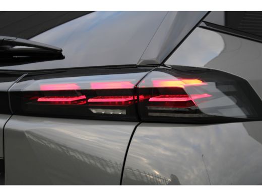 Peugeot e-2008 EV GT 54 kWh | Navigatie | Camera | Fase 3 laden | Nieuw model | BTW | Apple carplay | ActivLease financial lease