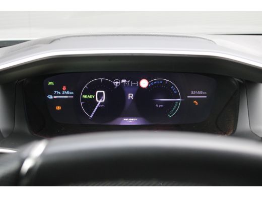 Peugeot e-2008 EV GT 54 kWh | Navigatie | Camera | Fase 3 laden | Nieuw model | BTW | Apple carplay | ActivLease financial lease