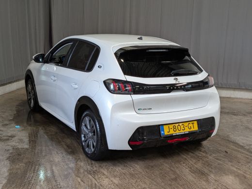 Peugeot e-208 EV Allure 50 kWh ActivLease financial lease