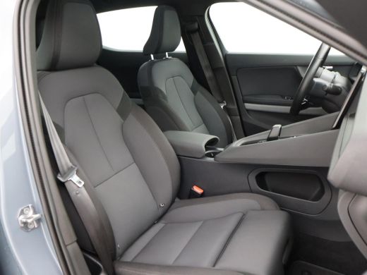 Polestar 2 LONG RANGE DUAL MOTOR 408 PK 78 KWH LAUNCH + WEGKL. TREKHAAK | PANORAMA | 360 CAMERA | 20 INCH | ... ActivLease financial lease