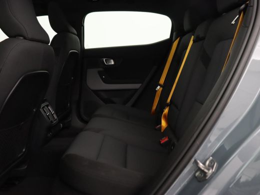 Polestar 2 Long Range Dual Motor Launch Edition 78kWh | Panoramadak | Trekhaak | 360 Camera | Achterbankverw... ActivLease financial lease