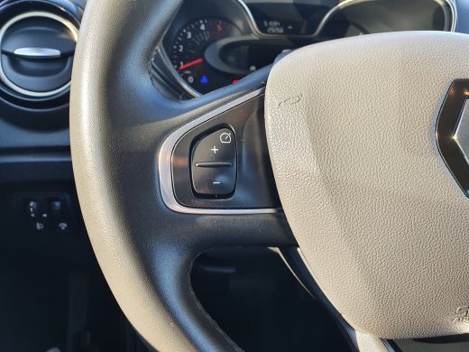 Renault Captur 1.5 dCi Automaat - 90 Pk -Euro 6 - Navi - Airco ActivLease financial lease