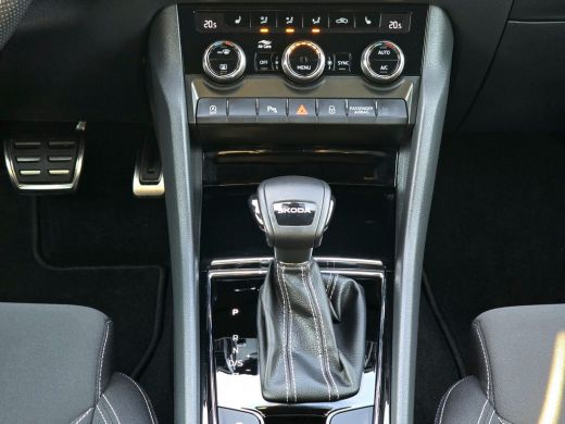 Skoda Karoq 1.5 TSI ACT Sportline Business - 150 Pk - Euro 6 - DSG ActivLease financial lease