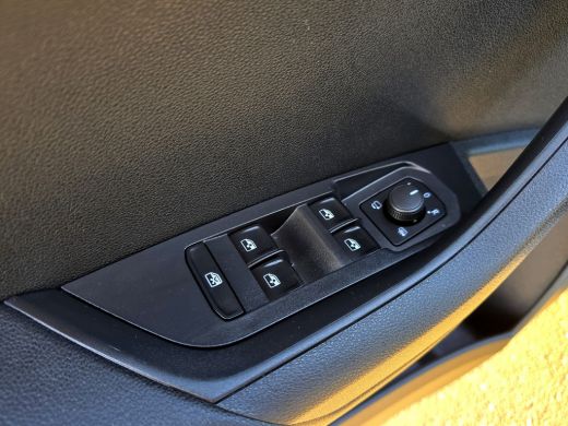 Skoda Karoq 1.5 TSI ACT Sportline Business - 150 Pk - Euro 6 - DSG ActivLease financial lease