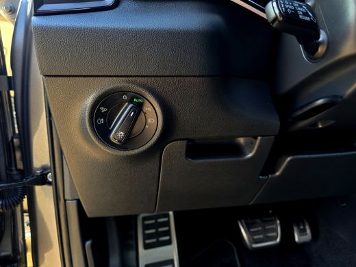 Skoda Karoq 1.5 TSI ACT Sportline Business - 150 Pk - Euro 6 - DSG ActivLease financial lease