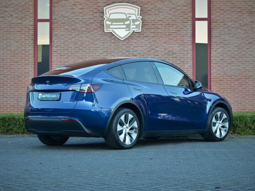 Tesla Model Y Long Range AWD 75 kWh ActivLease financial lease