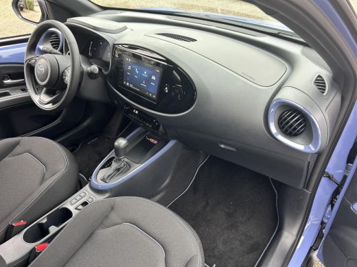 Toyota Aygo Hybrid 115 pulse + Easy Pack | Nieuwe auto | Direct uit voorraad leverbaar | ActivLease financial lease