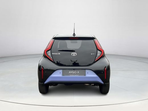 Toyota Aygo Hybrid 115 pulse + Easy Pack | Nieuwe auto | Direct uit voorraad leverbaar | ActivLease financial lease