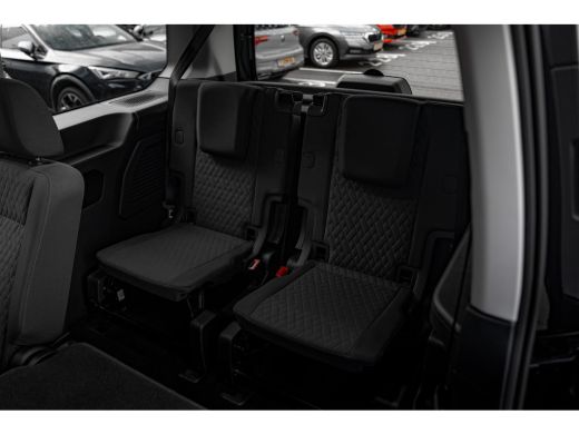 Volkswagen Caddy E-Hybrid 7-Persoons | Lichtmetalen Velgen | Dakrailing | Stoelverwarming | Digitaal Display ActivLease financial lease