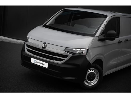 Volkswagen e-Transporter Bestelwagen L2 64kWh | 218 pk | Trekhaak | Dubbele Schuifdeur | Betimmering | Achteruitrijcamera ... ActivLease financial lease
