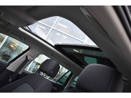 Volkswagen Passat Variant 1.5 TSI 150PK DSG-7 Business | TREKHAAK | PANORAMADAK | NAVIGATIE | ELEKTR. A. KLEP | CAM... ActivLease financial lease