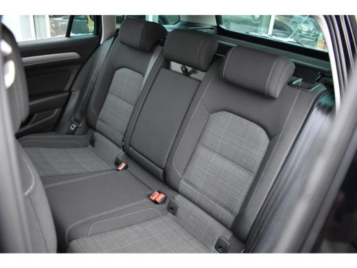 Volkswagen Passat Variant 1.5 TSI 150PK DSG-7 Business | TREKHAAK | PANORAMADAK | NAVIGATIE | ELEKTR. A. KLEP | CAM... ActivLease financial lease