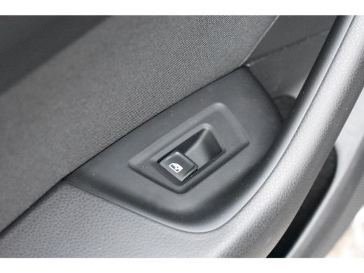 Volkswagen Passat Variant 1.5 TSI 150PK DSG-7 Business | TREKHAAK | PANORAMADAK | NAVIGATIE | ELEKTR. A. KLEP | CAM... ActivLease financial lease