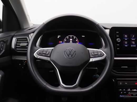 Volkswagen T-Cross 1.0 TSI Edition 95PK Achteruitrijcamera, Adaptieve Cruise Controle, Parkeersensoren voor en Achte... ActivLease financial lease