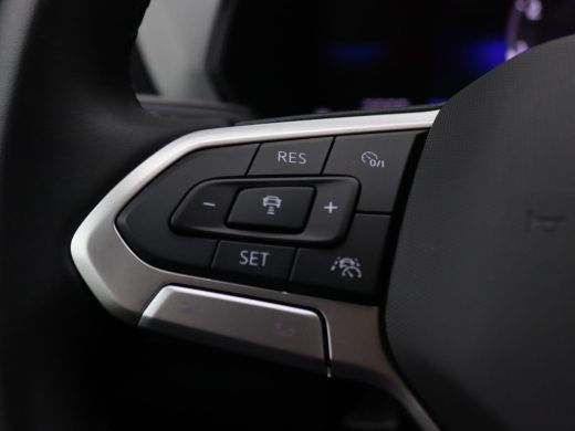 Volkswagen T-Cross 1.0 TSI Edition 95PK Achteruitrijcamera, Adaptieve Cruise Controle, Parkeersensoren voor en Achte... ActivLease financial lease