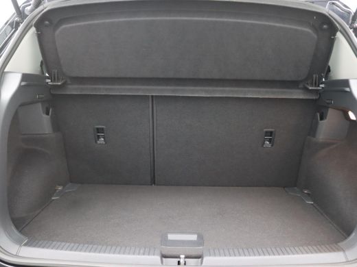 Volkswagen T-Cross 1.0 TSI Edition 95PK Achteruitrijcamera, Adaptieve Cruise Controle, Parkeersensoren voor en Achte... ActivLease financial lease