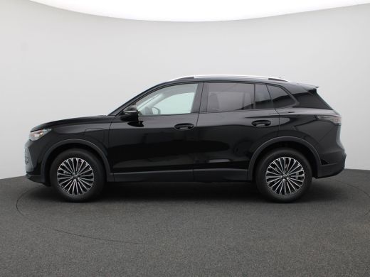 Volkswagen Tiguan 1.5 eHybrid Life Edition 204PK DSG Trekhaak, 18" LM Velgen, Keyless, Achteruitrijcamera, Side Ass... ActivLease financial lease