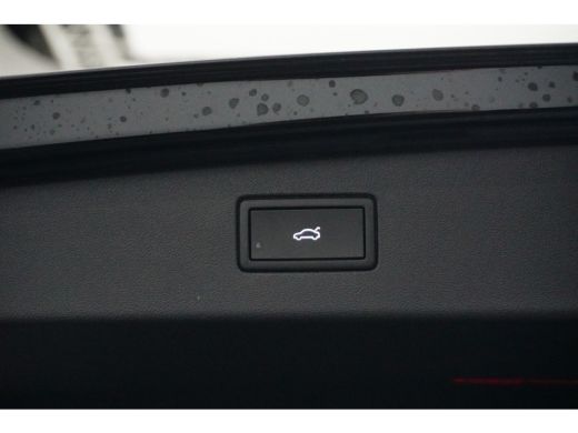 Volkswagen Tiguan 1.5 eTSI 150 pk Life 7-DSG | Wegklapbare Trekhaak | Achteruitrijcamera | Cruise control adaptief | ActivLease financial lease