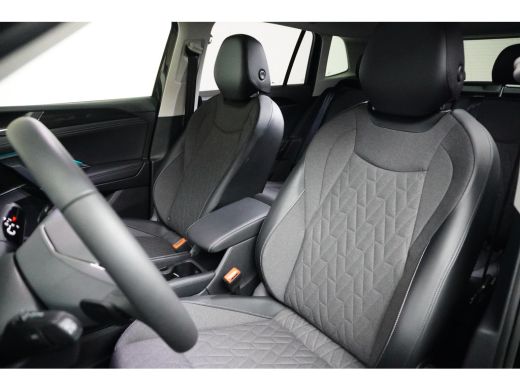 Volkswagen Tiguan 1.5 eTSI 150 pk Life 7-DSG | Wegklapbare Trekhaak | Achteruitrijcamera | Cruise control adaptief | ActivLease financial lease