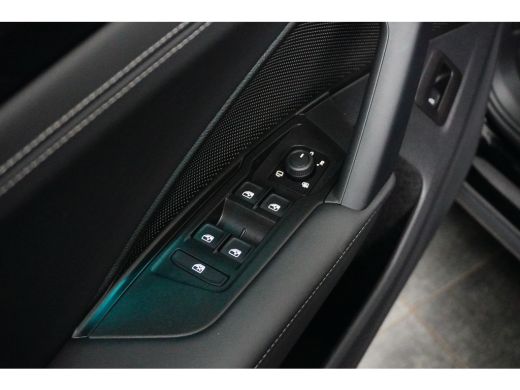 Volkswagen Tiguan 1.5 eTSI 150 pk Life 7-DSG | Wegklapbare Trekhaak | Achteruitrijcamera | Cruise control adaptief | ActivLease financial lease