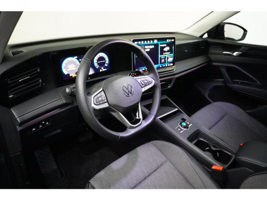 Volkswagen Tiguan 1.5 eTSI 150 pk Life 7-DSG | Wegklapbare Trekhaak | Achteruitrijcamera | Cruise control adaptief | ActivLease financial lease