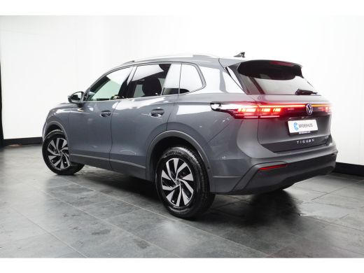 Volkswagen Tiguan 1.5 eTSI 150 pk Life 7-DSG | Wegklapbare Trekhaak | Achteruitrijcamera | Cruise control adaptief | ActivLease financial lease