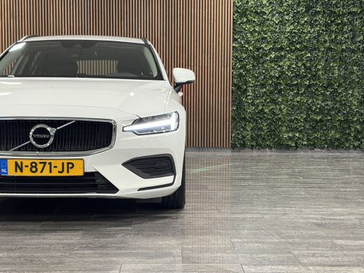 Volvo  V60 B3 Aut. Business Edition Stoel en Stuurwielverwarming | Parkeercamera | Parkeersensoren voor+acht... ActivLease financial lease