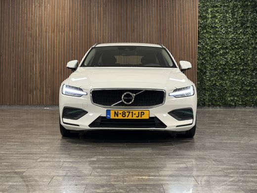 Volvo  V60 B3 Aut. Business Edition Stoel en Stuurwielverwarming | Parkeercamera | Parkeersensoren voor+acht... ActivLease financial lease