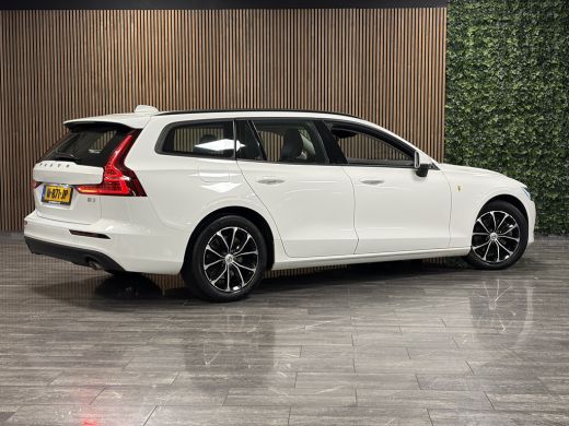Volvo  V60 B3 Aut. Business Edition Stoel en Stuurwielverwarming | Parkeercamera | Parkeersensoren voor+acht... ActivLease financial lease