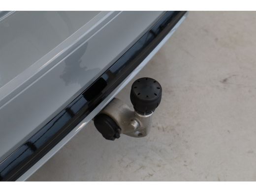 Volvo  V60 T6 350PK AWD Plus Dark | Trekhaak | 360&deg; | Contourstoelen | Harman Kardon | All season ActivLease financial lease