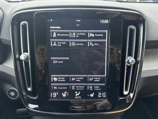 Volvo  XC40 1.5 165PK T3 Inscription AUTOMAAT | TREKHAAK ELEKTRISCH| STOEL-, STUUR- EN VOORRUITVERWARMING| HA... ActivLease financial lease