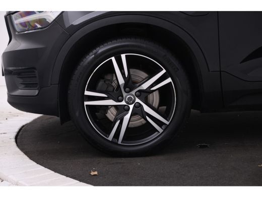 Volvo  XC40 1.5 T5 Twin Engine Inscription Full black, Panorama, Climate, ActivLease financial lease