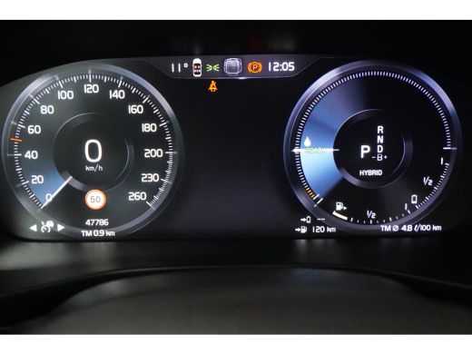 Volvo  XC40 Plus Bright Recharge Plug-In Hybrid 2WD | Harman en Kardon | Blis | Leder bekleding | Stoel + Stu... ActivLease financial lease