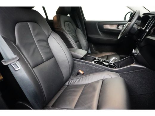 Volvo  XC40 Plus Bright Recharge Plug-In Hybrid 2WD | Harman en Kardon | Blis | Leder bekleding | Stoel + Stu... ActivLease financial lease