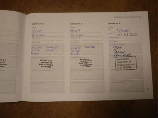 Volvo  XC60 2.0 Recharge T6 AWD Business Pro / Panoramadak ActivLease financial lease