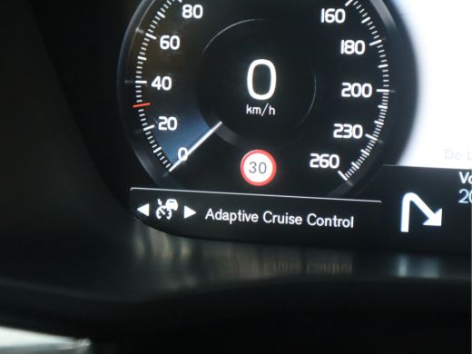 Volvo  XC60 2.0 Recharge T6 AWD Business Pro / Panoramadak ActivLease financial lease