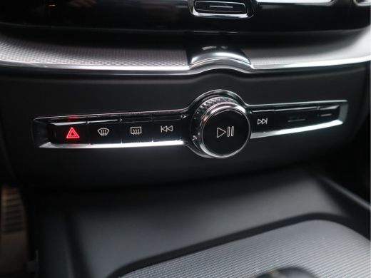 Volvo  XC60 2.0 Recharge T6 AWD Business Pro / Panoramadak ActivLease financial lease