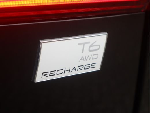 Volvo  XC60 2.0 Recharge T6 AWD Business Pro / Panoramadak ActivLease financial lease