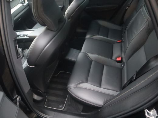 Volvo  XC60 2.0 Recharge T6 AWD Business Pro / Panoramadak ActivLease financial lease