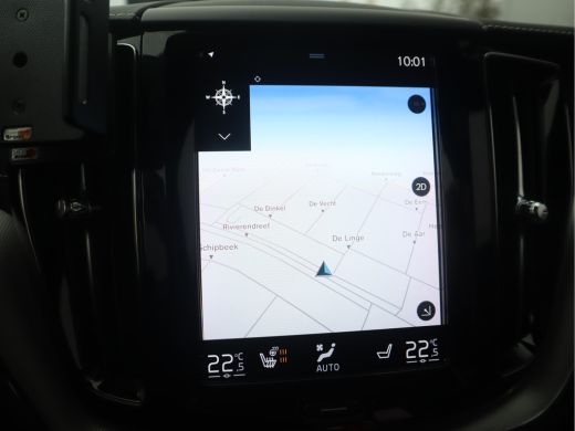 Volvo  XC60 2.0 Recharge T6 AWD Business Pro / Panoramadak ActivLease financial lease