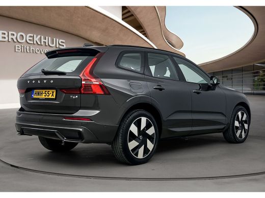 Volvo  XC60 2.0 T6 Plug-in hybrid AWD Ultra Dark | Trekhaak | PDC V+A en 360 camera | BLIS | Panoramadak | St... ActivLease financial lease