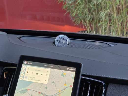 Volvo  XC90 2.0 T8 Plug-in hybrid AWD Ultra Black Edition Executive | Extra getint glas achter | Gelamineerde... ActivLease financial lease