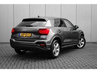 Audi Q2 35 TFSI S Edition 150pk | Matrix LED Koplampen | Comfort sleutel | Parkeerhulp Achter | Privacy Glas