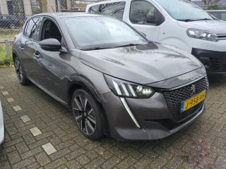 Peugeot 208 1.2 PureTech GT-Line | Navi by app | Camera | Full LED | All season | Apple carplay |