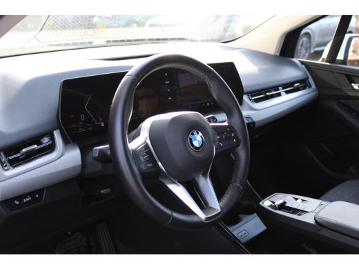 BMW 2 Serie 218i Automaat / Achteruitrijcamera / DAB ActivLease financial lease