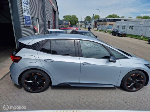 CUPRA Born Adrenaline One 62 kWh ActivLease financial lease
