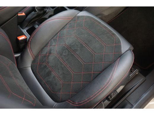 Ford Puma 1.0 EcoBoost Hybrid ST-Line X Full Options! | Pano Dak | Trekhaak Afneembaar | Adaptive Cruise | ... ActivLease financial lease