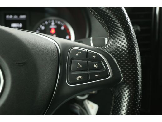 Mercedes-Benz Vito 114 CDI Lang | Aut. | Airco | Cruise | Camera | Carplay | 3 Zits | Navi | 2xSchuifdeur | Trekh. |... ActivLease financial lease